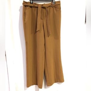 Woman’s plus slacks